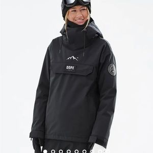 I am selling this xsmall Blizzard W ski jacket, only worn once, too big.